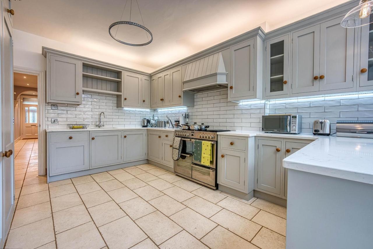 Spacious Nottingham Abode - Sleeps 16 Exteriér fotografie