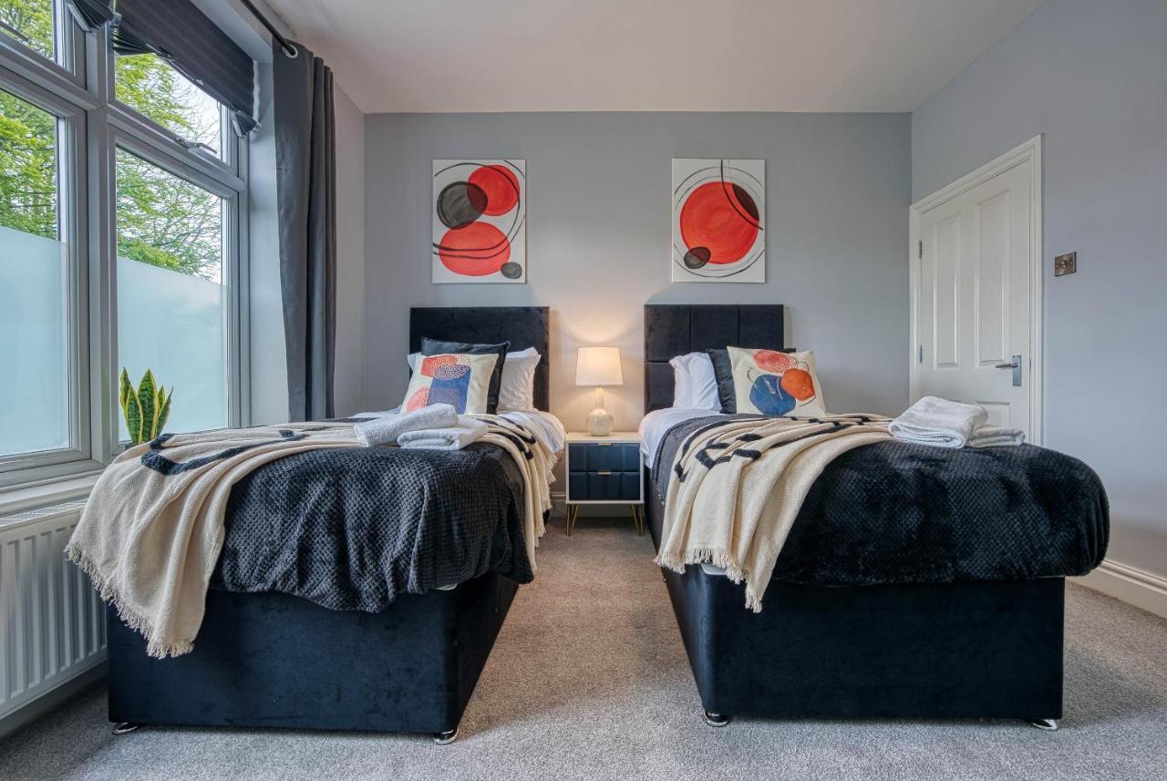 Spacious Nottingham Abode - Sleeps 16 Exteriér fotografie